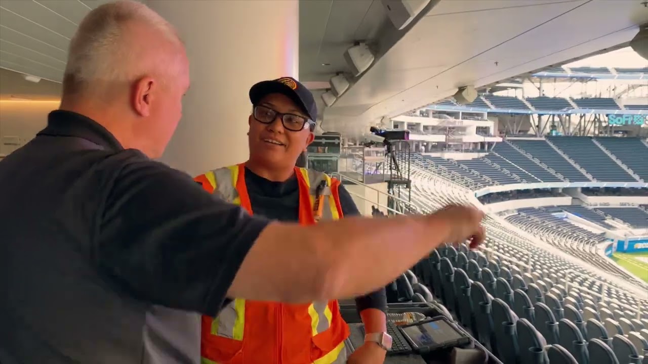 IBEW International President Lonnie Stephenson visits IBEW 11 worksites