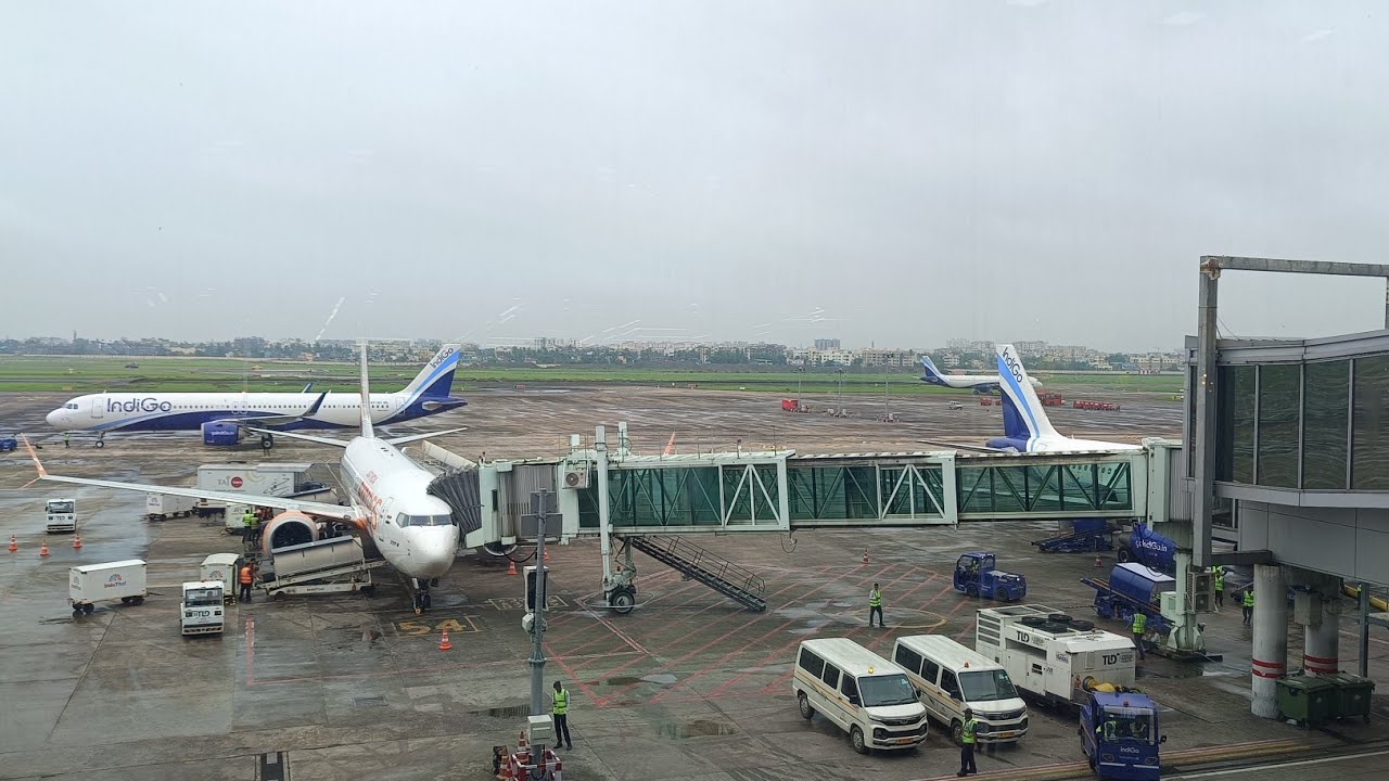 ✈️ Emergency Landing Safety || Window Seat Travel Experience #FlightJourney#AirSafety