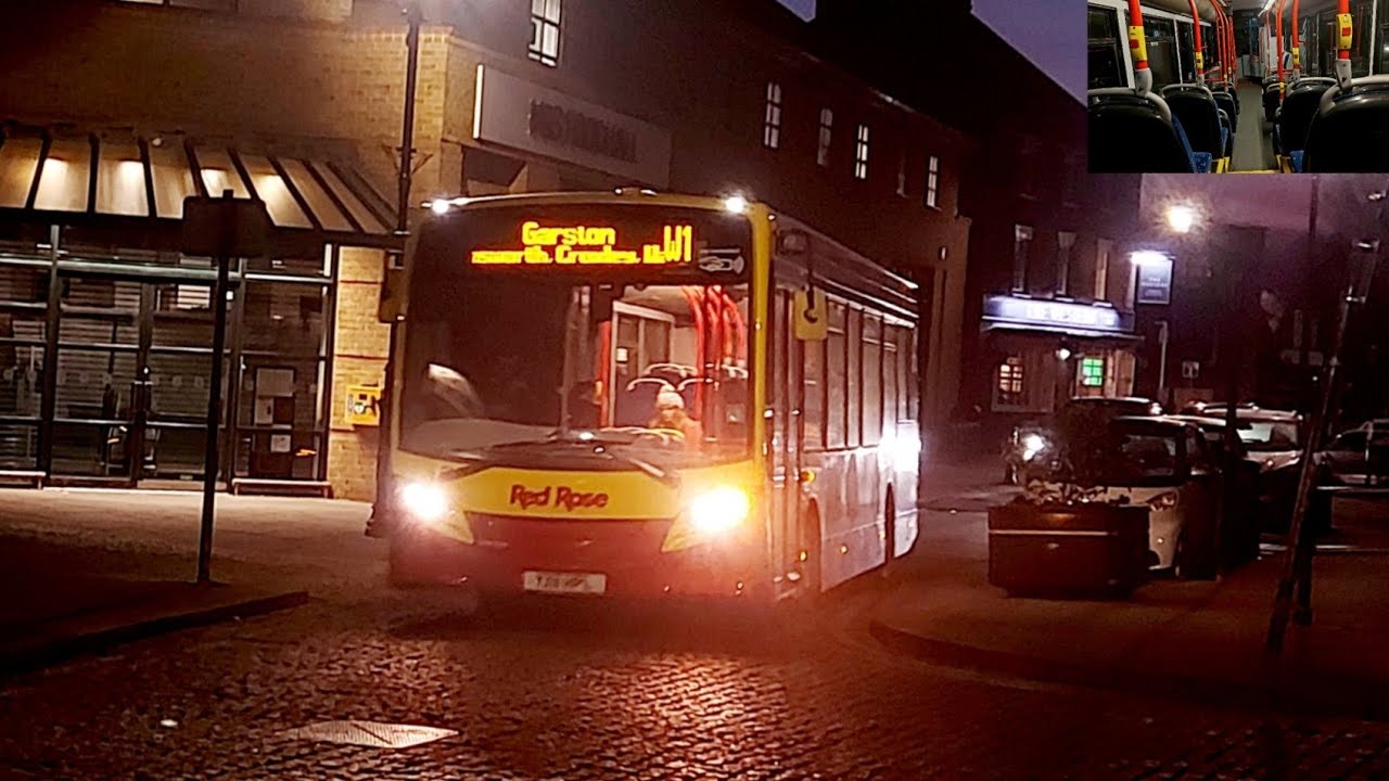 *Squealing* Red Rose/Enviro 200/€5 (Y23 RRT/YX11 HPL)