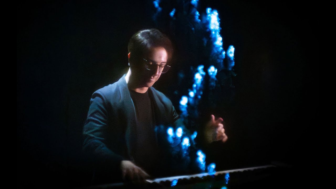 When a World Class Pianist Plays Our Magic Piano&hellip;