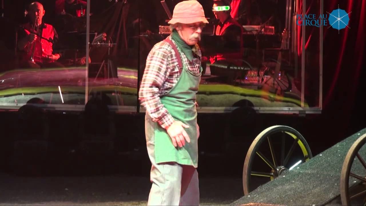Peter Freeman - Chiens - Cirque de No&euml;l 2012