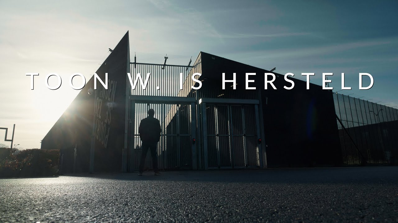 Toon W  is Hersteld  - Officiële Trailer