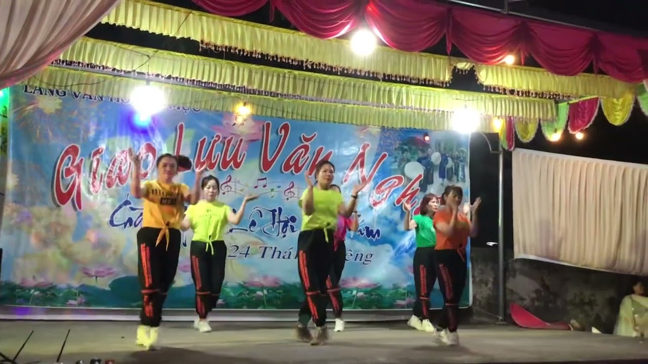 Phụ nữ tu mục 1