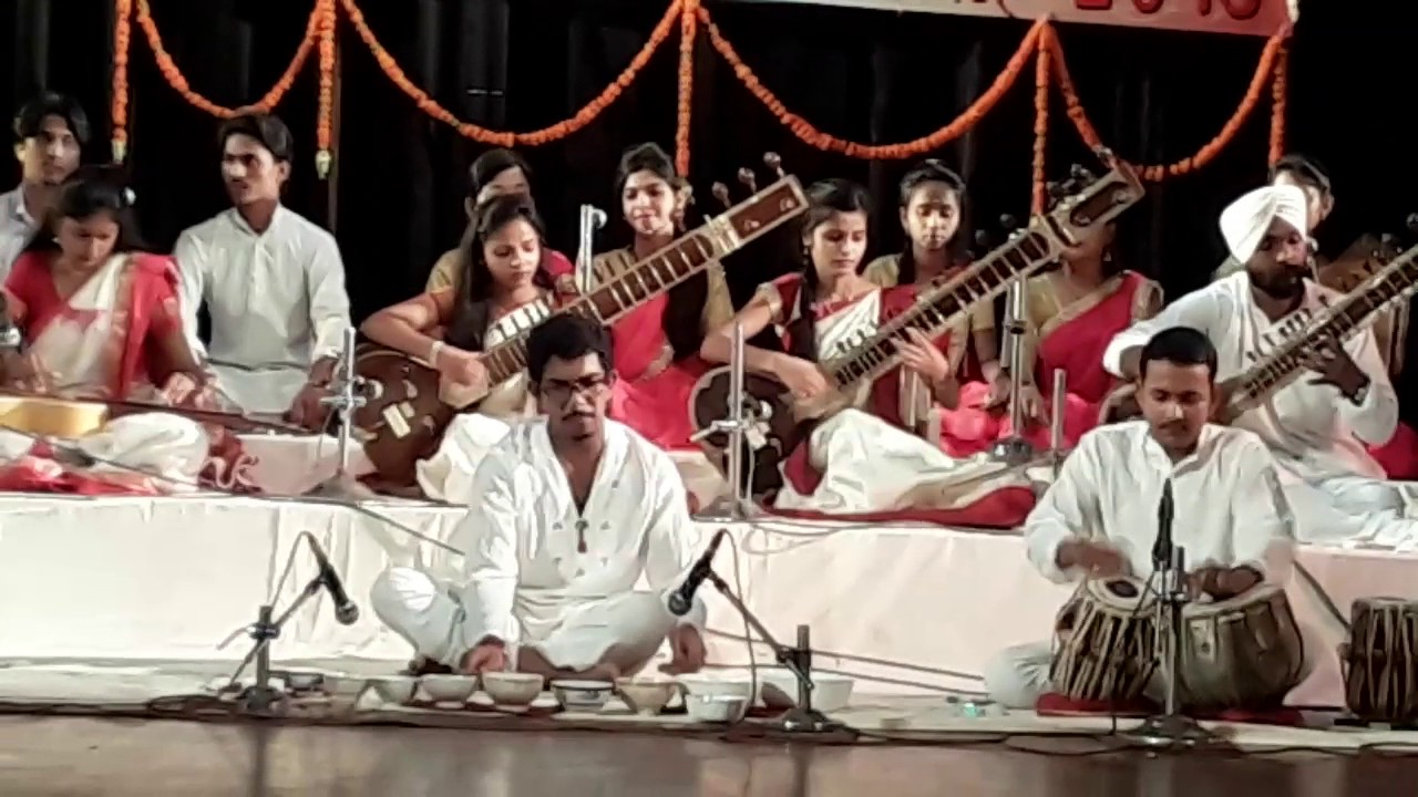 Bansuri vadakmukesh kumar madhur , in Bhatkhande university locknow