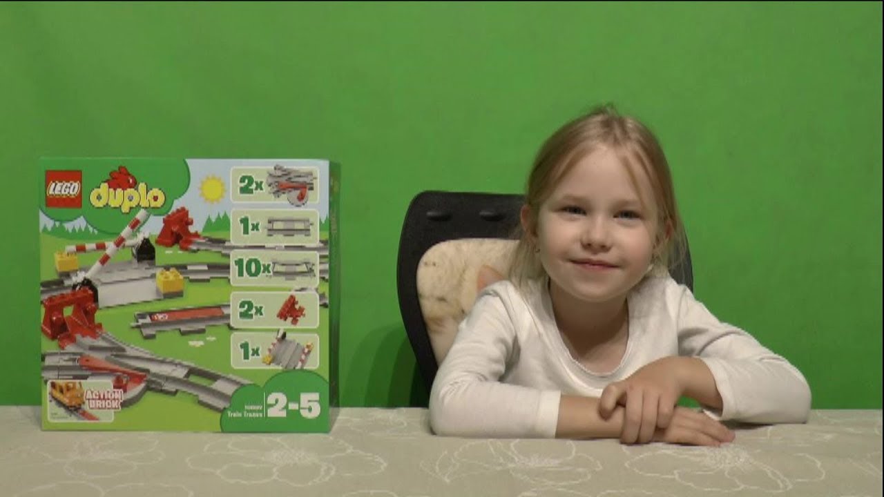 Aniela i LEGO Duplo 10882 Tory kolejowe