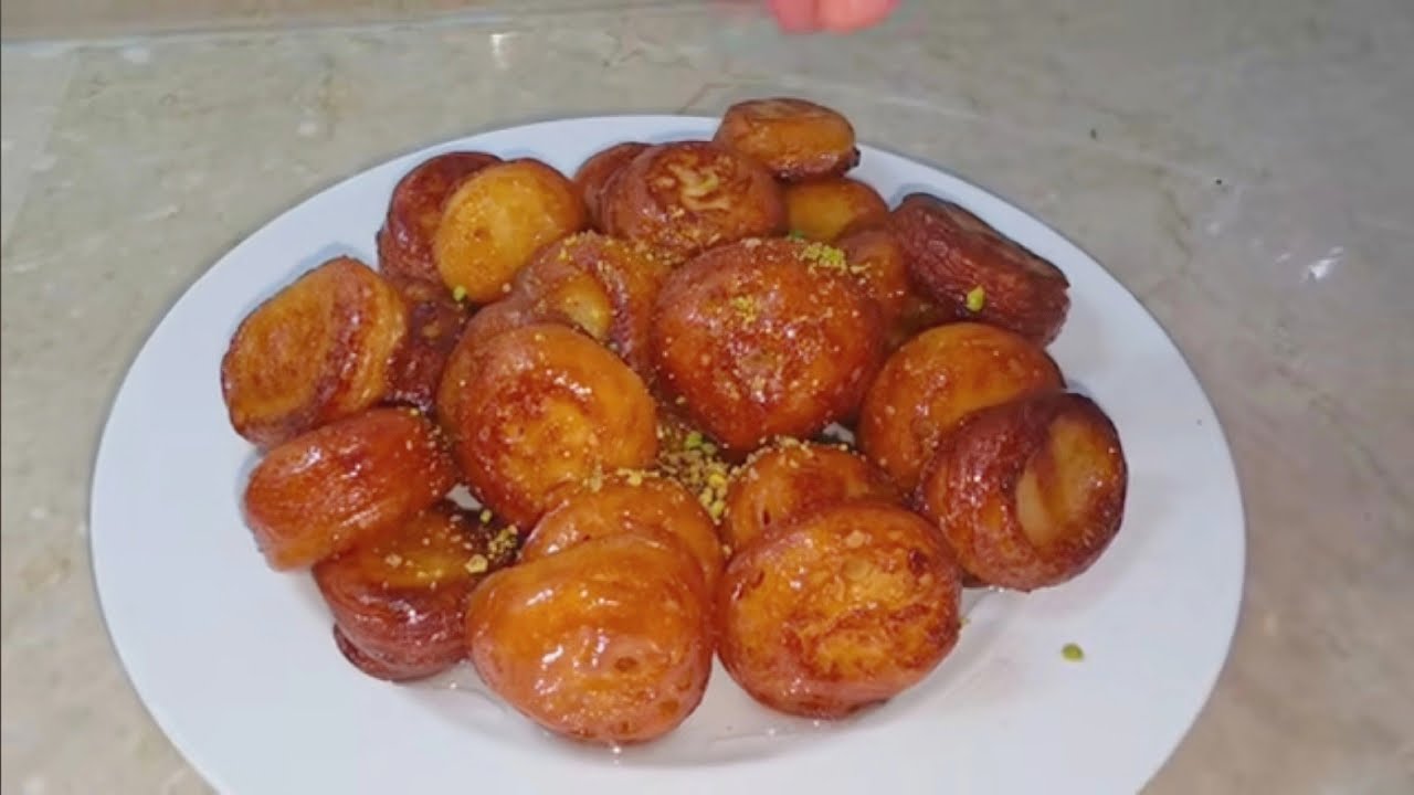Çok pratik ve ekonomik bir tatlı👉1 bardak yoğurt ve 1 yumurta ile hemen hemen deneyin👌KAŞIK TATLISI 