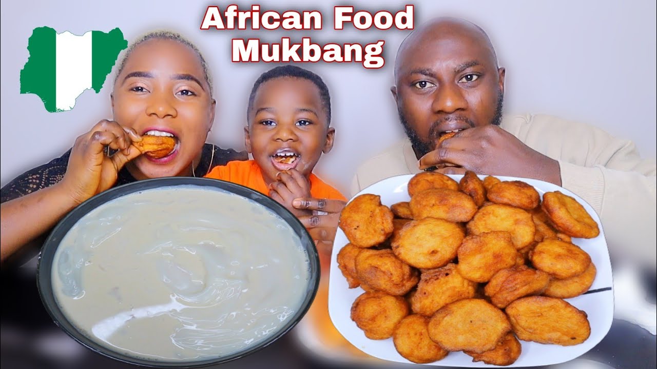 POPULAR NIGERIA BREAKFAST AKARA AND AKAMU MUKBANG | AFRICAN FOOD MUKBANG