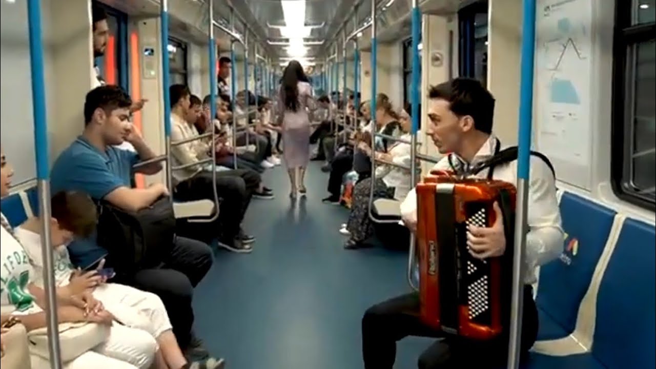Seymur Həsənsoy flashmob