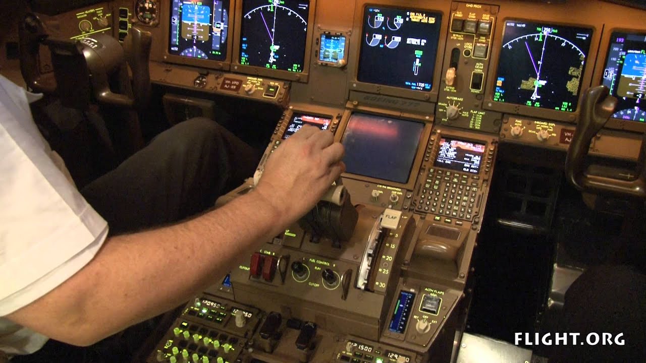 Boeing 777 Engine Failure during Takeoff