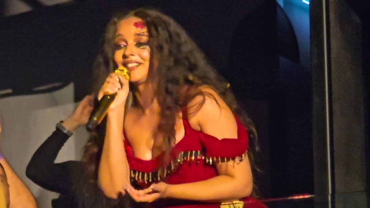Jade - Silent Disco live at the That's Showbiz Baby! Tour, Toronto (February 23, 2026)
