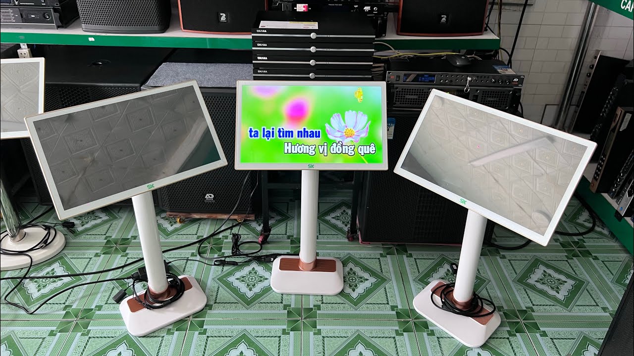 Màn cảm ứng chọn bài SK 22inch đa năng kết hợp với các đầu karaoke có cổng VGA. Lh 0963.559.223