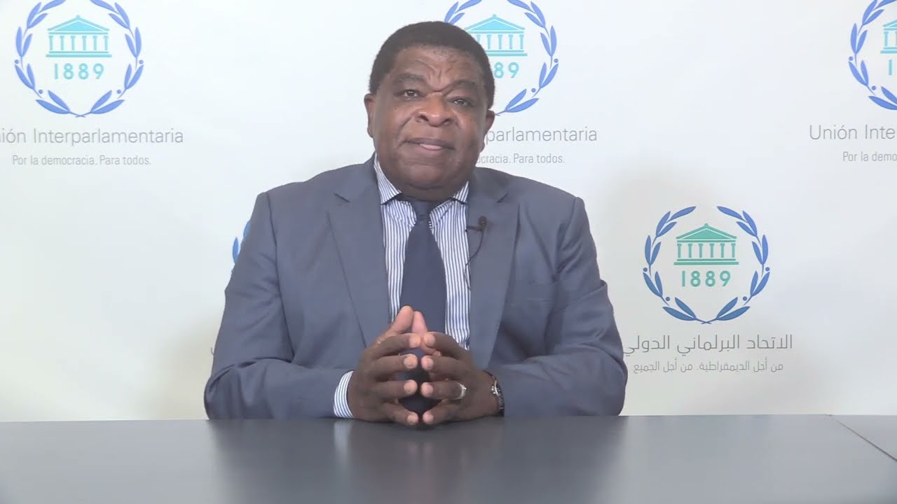 IPU SG Martin Chungong launches the IPU guidelines for AI in parliament