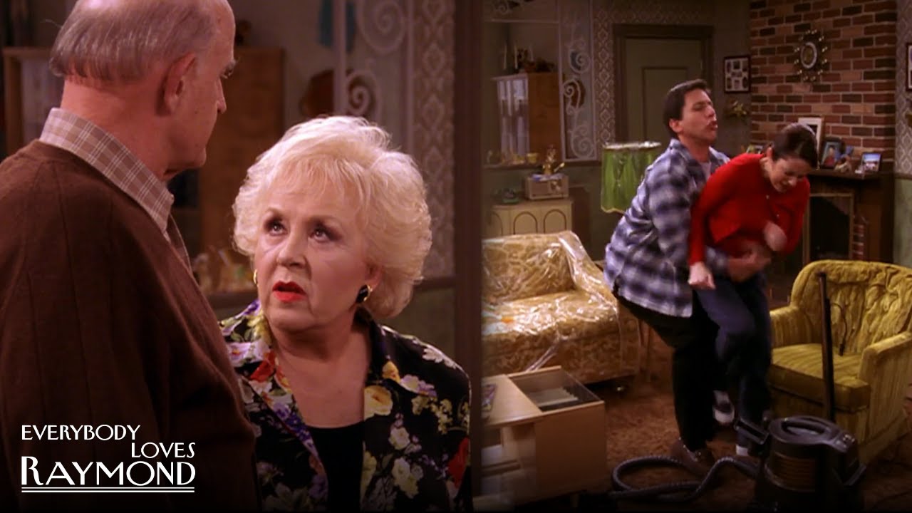 The Humm Vac Incident | Everybody Loves Raymond