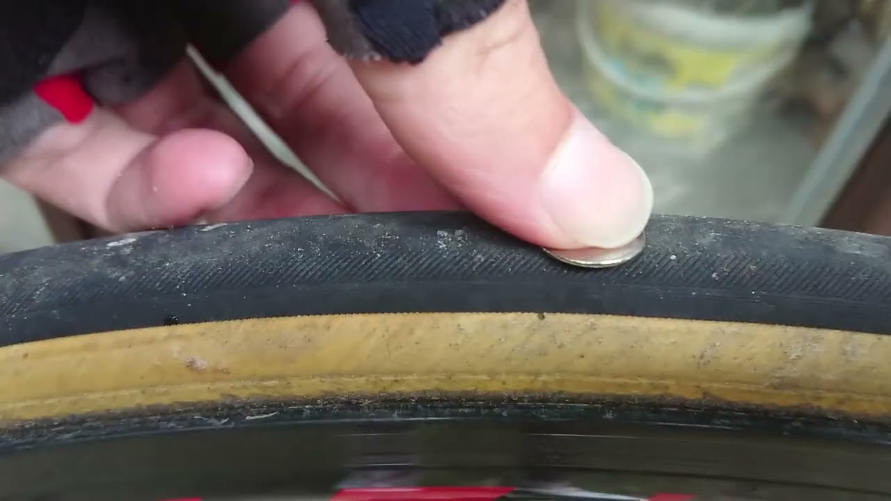 Puncture Road bicycle tire Veloflex tubular