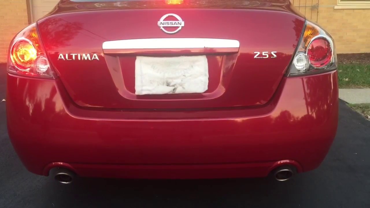 How to change the brake/tail light on a Nissan Altima