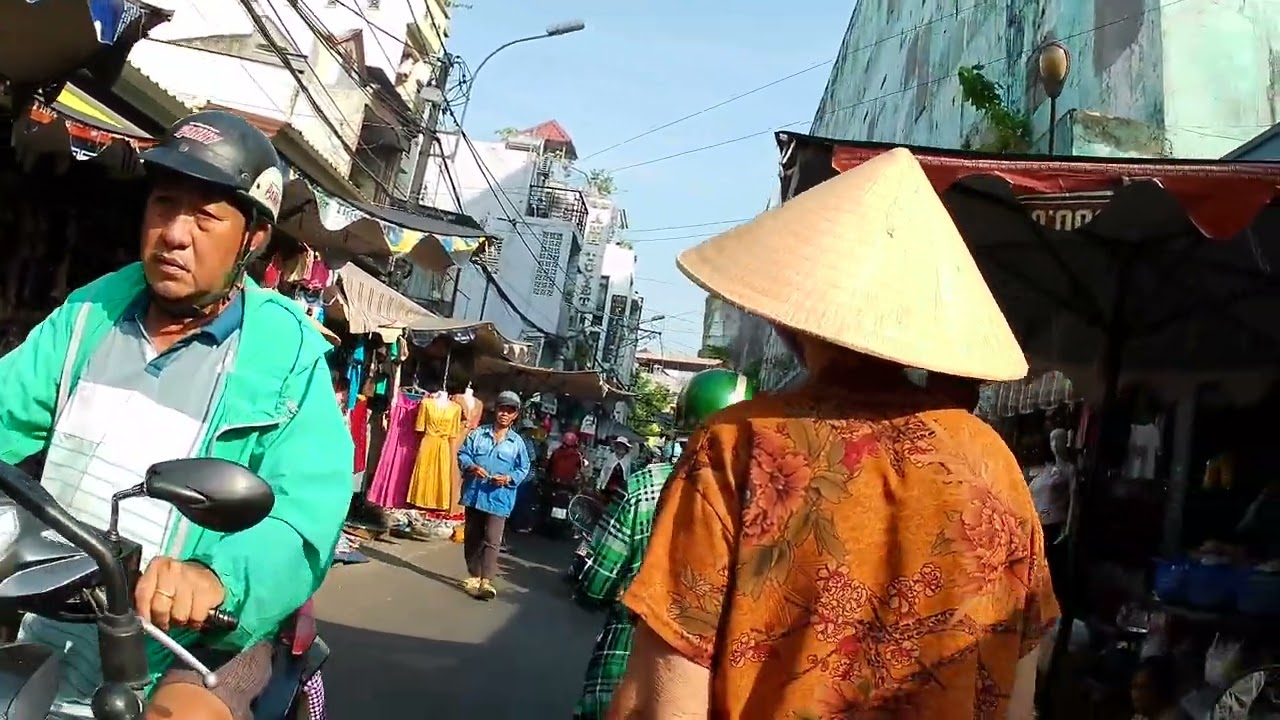 Sài Gòn 13/3/2026 : chợ xóm củi buổi sáng