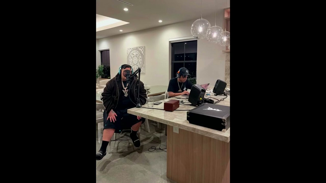 FloyyMenor x Reelian Type Beat Reggaeton 