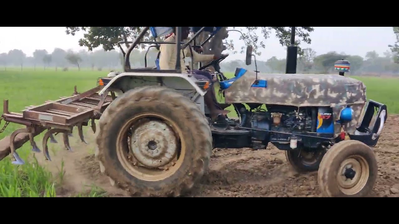पॉवरट्रैक ट्रैक्टर Euro 47 Hp 