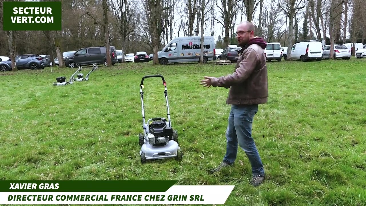 GRIN s.r.l. :  Xavier GRAS - Tondeuse professionnelle GRIN PM53A KW à moteur Kawasaki FJ180V KAI