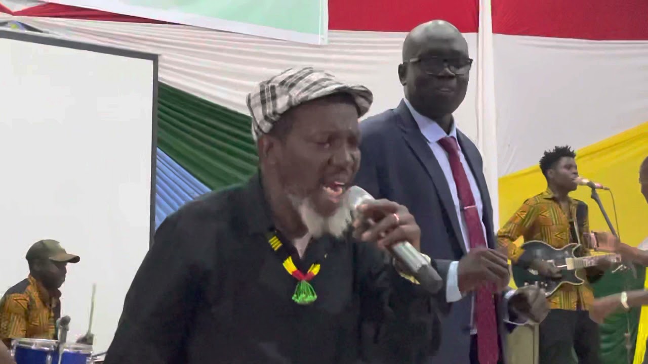 Emmanuel Kembe/ buria Ja