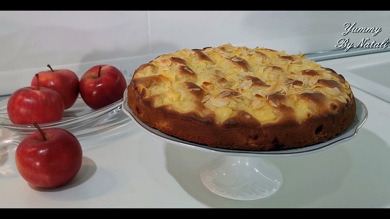 ΜΗΛΌΠΙΤΑ ΜΕ ΚΡΈΜΑ (ЯБЛОЧНЫЙ ПИРОГ С КРЕМОМ/ APPLE PIE WITH CREME)