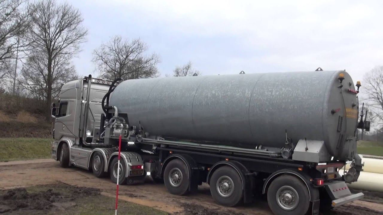 Scania v8 R730 tank transport  met staande pijpen