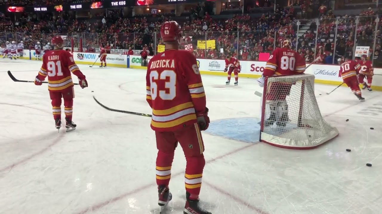Calgary Flames warm up at the Dome, February 18, 2023