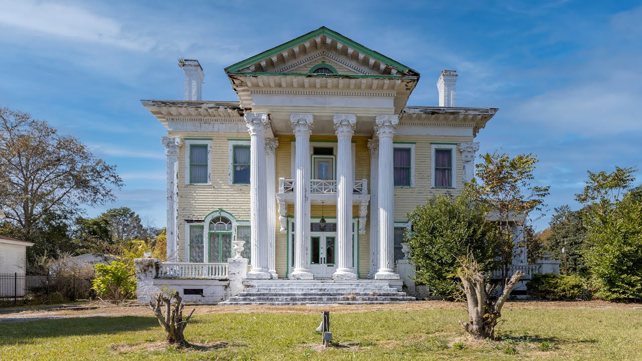 The 120 Year Old Abandoned Mansion - Inside and Out