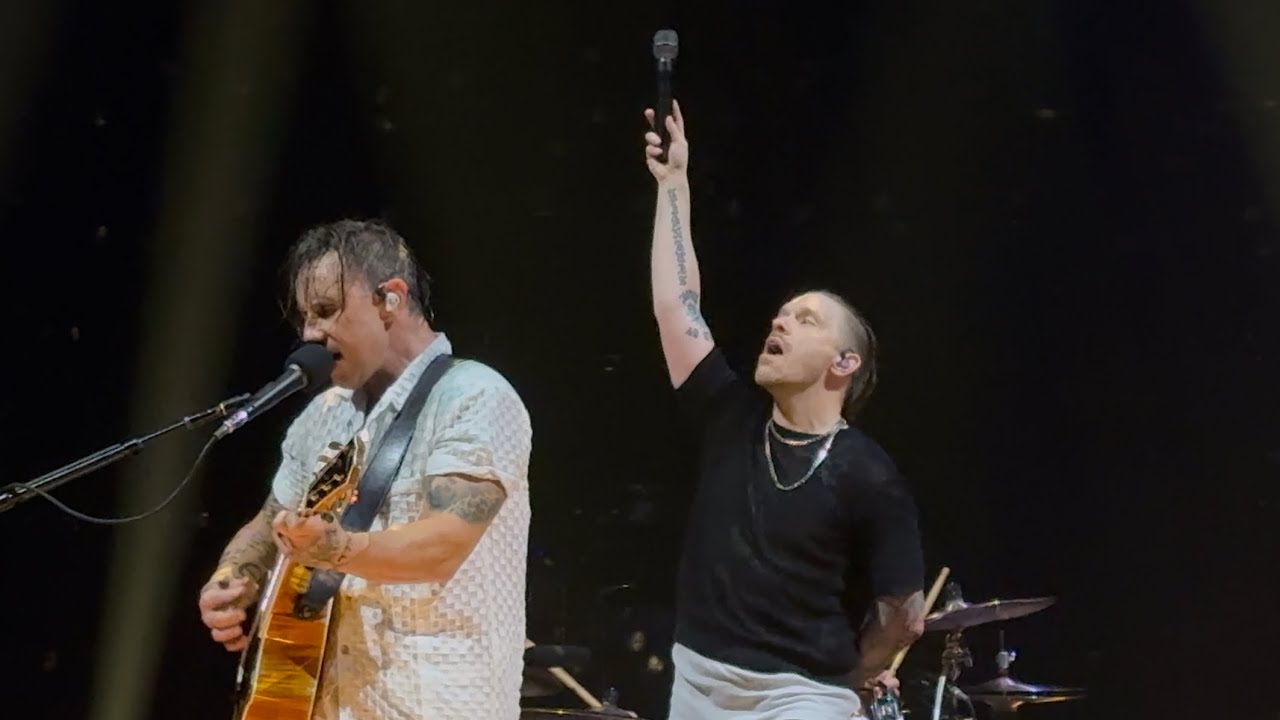 Shinedown - Misfits  - Live @ Dickies Arena - Fort Worth TX - August 28, 2025