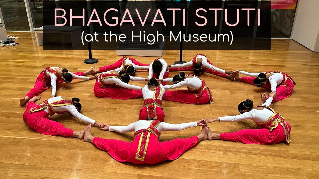 Kruti Dancers perform 