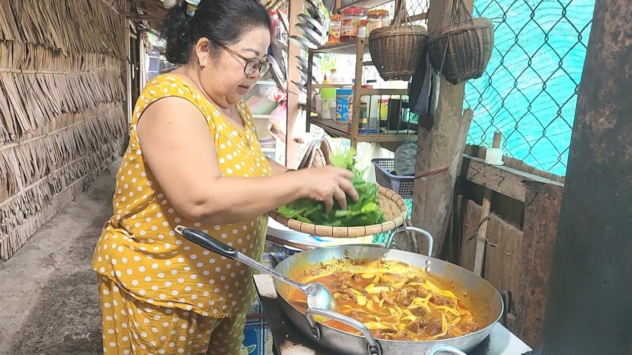 C&aacute;ch Chế Biến M&oacute;n Gi&ograve; Heo Giả Cầy Cực Kỳ Ngon v&agrave; V&ocirc; C&ugrave;ng Hấp Dẫn | TKQ & Family T2339