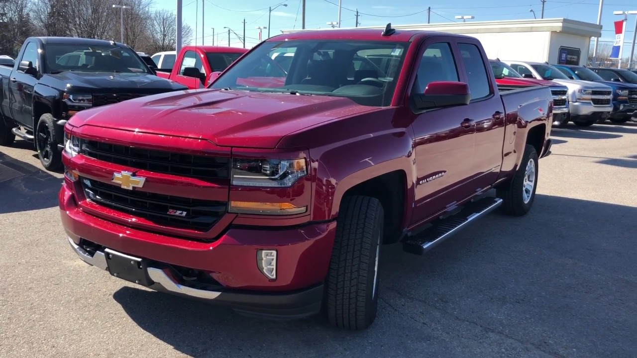 Red 2018 Chevrolet Silverado 1500 LT Review Oshawa ON - Roy Nichols Motors Ltd