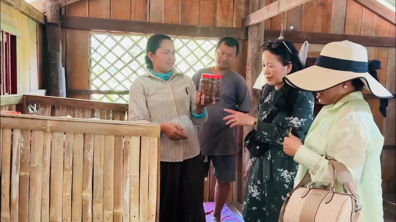 I am attending a traditional Khmer wedding reception in Ou Sralau