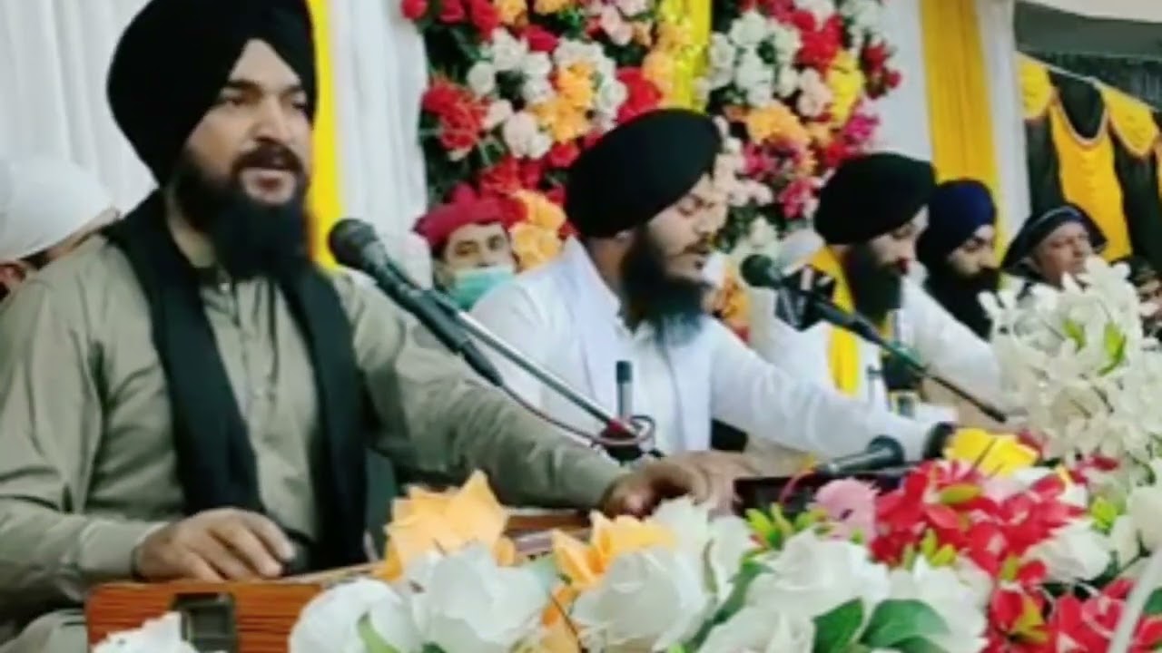 Jaag Salonariye Bole Gurbani Ram - Bahi Karanjeet Singh UK Wale (Gurbani Kirtan) At Larkana