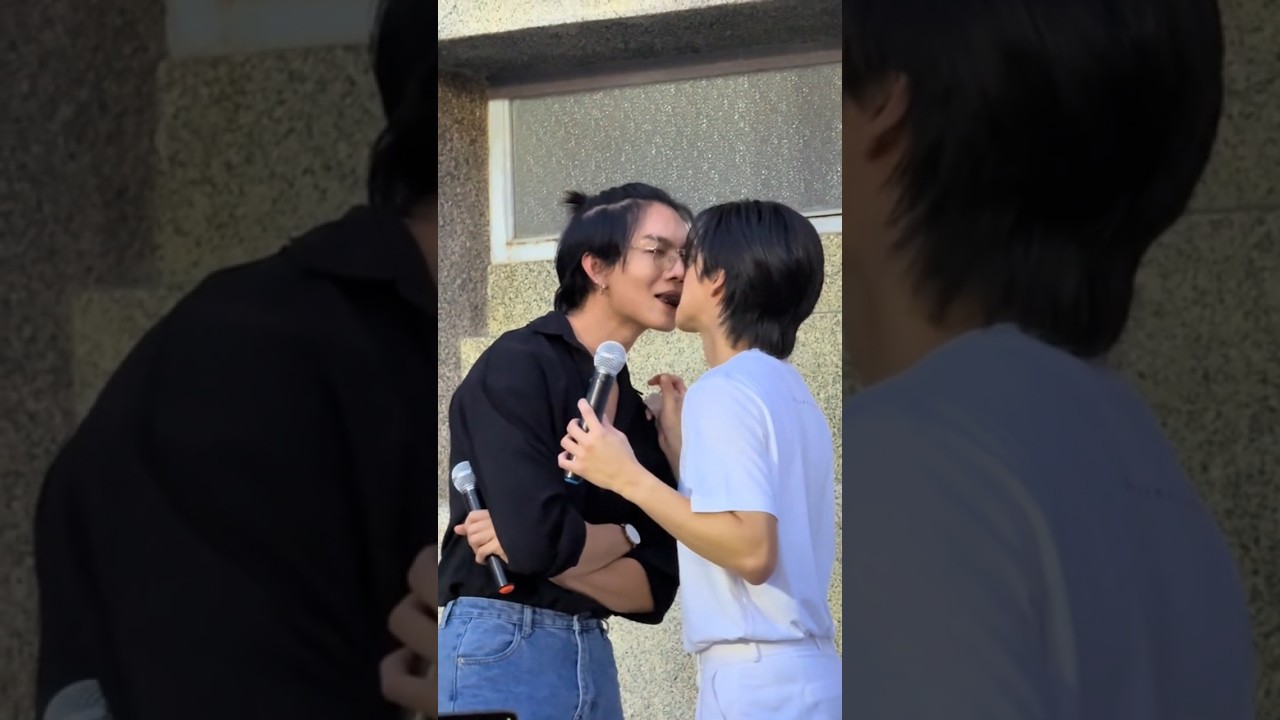 P'boat fighting so hard to hold it in😂#thaibl #shorts #oatpasakorn #boatyongyut #boatoat #bledit #bl