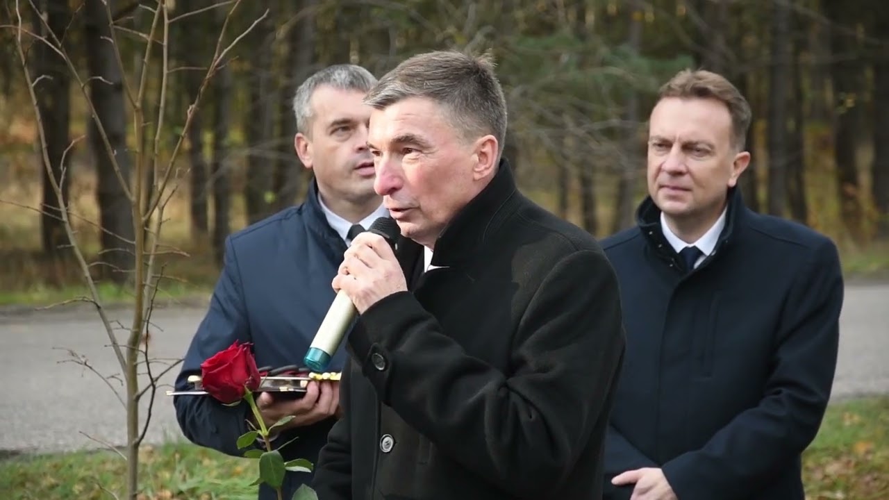 Jest ścieżka rowerowa Karsin - rzeka Niechwaszcz