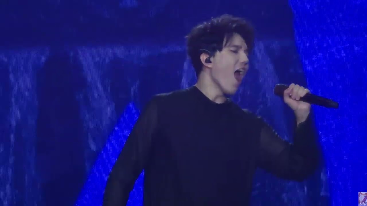 Dimash Qudaibergen - Love of Tired Swans - ARNAU Prague 04/16/2022 [4K Fancam]