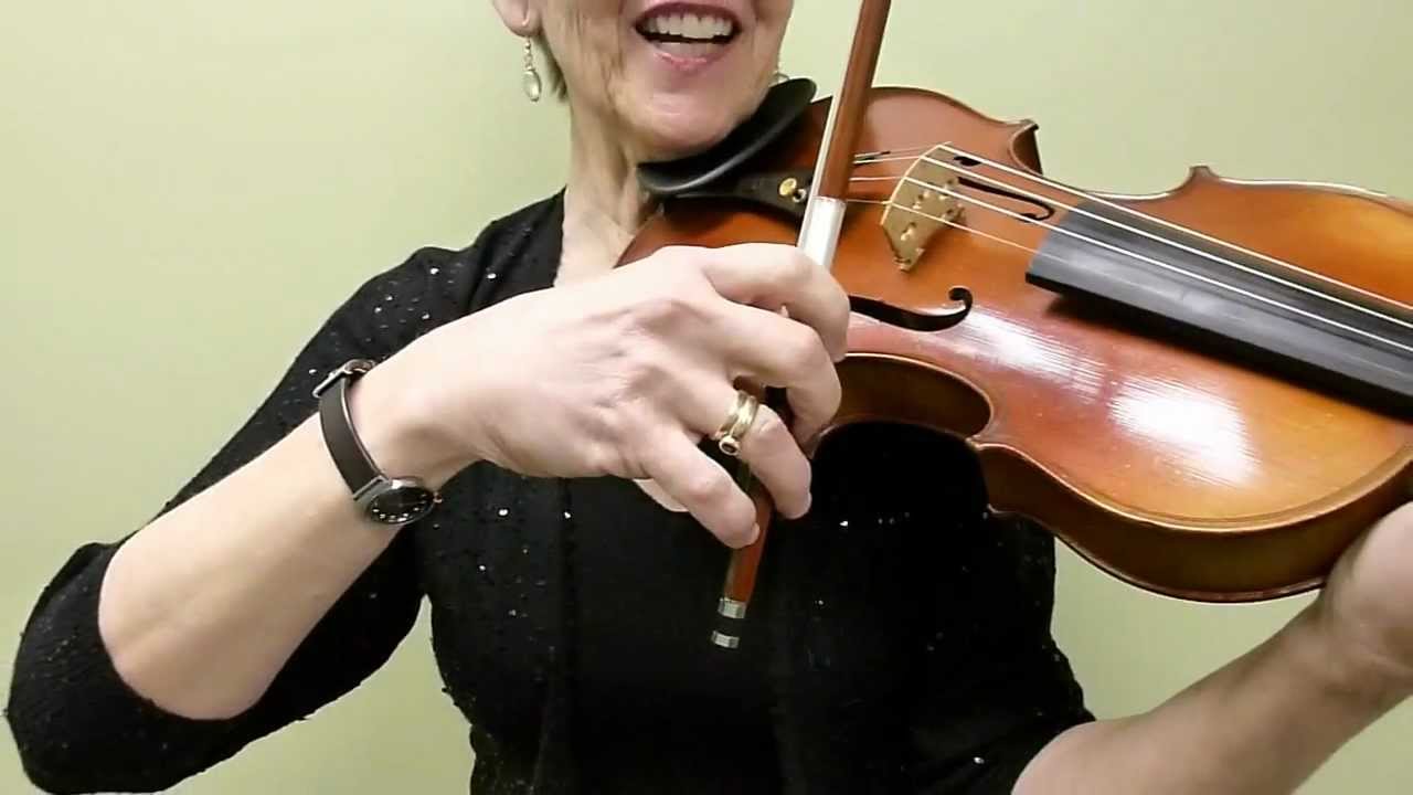 Violin Class 62: Spider! Bow finger motion for advanced bowing techniques
