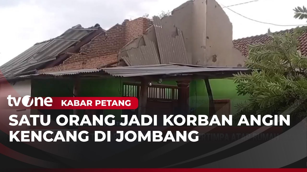Angin Kencang Mengerikan Terjang Jombang, Satu Orang Alami Luka | Kabar Petang