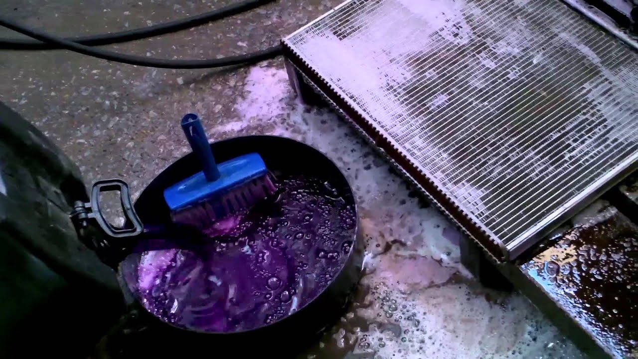 Como fazer a limpeza do Radiador do carro.