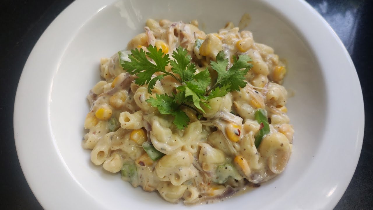 White sauce macroni
