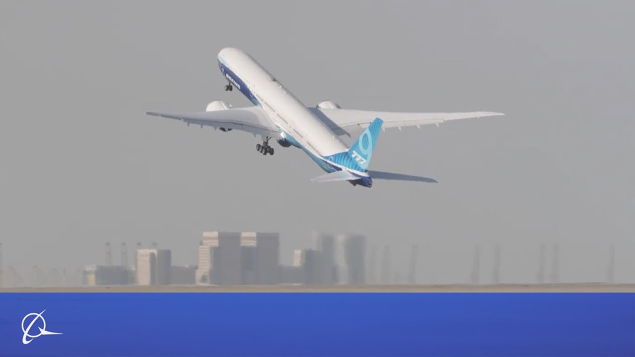 777-9 Vertical Takeoff Dubai Air Show Flying Display
