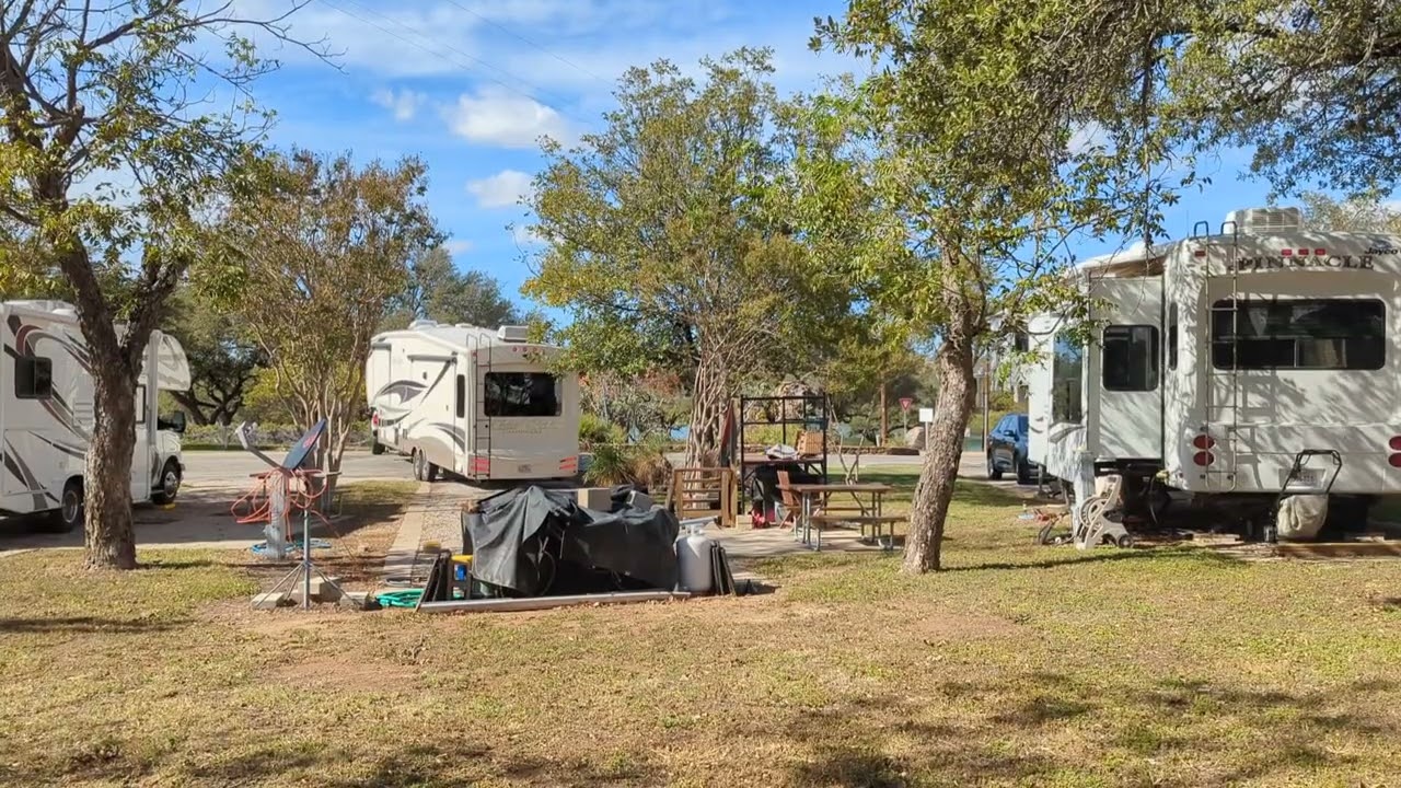 BACKING A LARGE 5th WHEEL RV