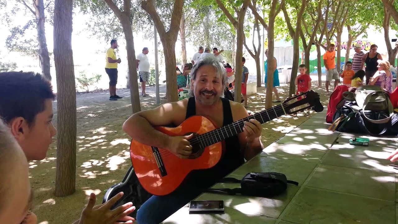 que bonito cantas Simón