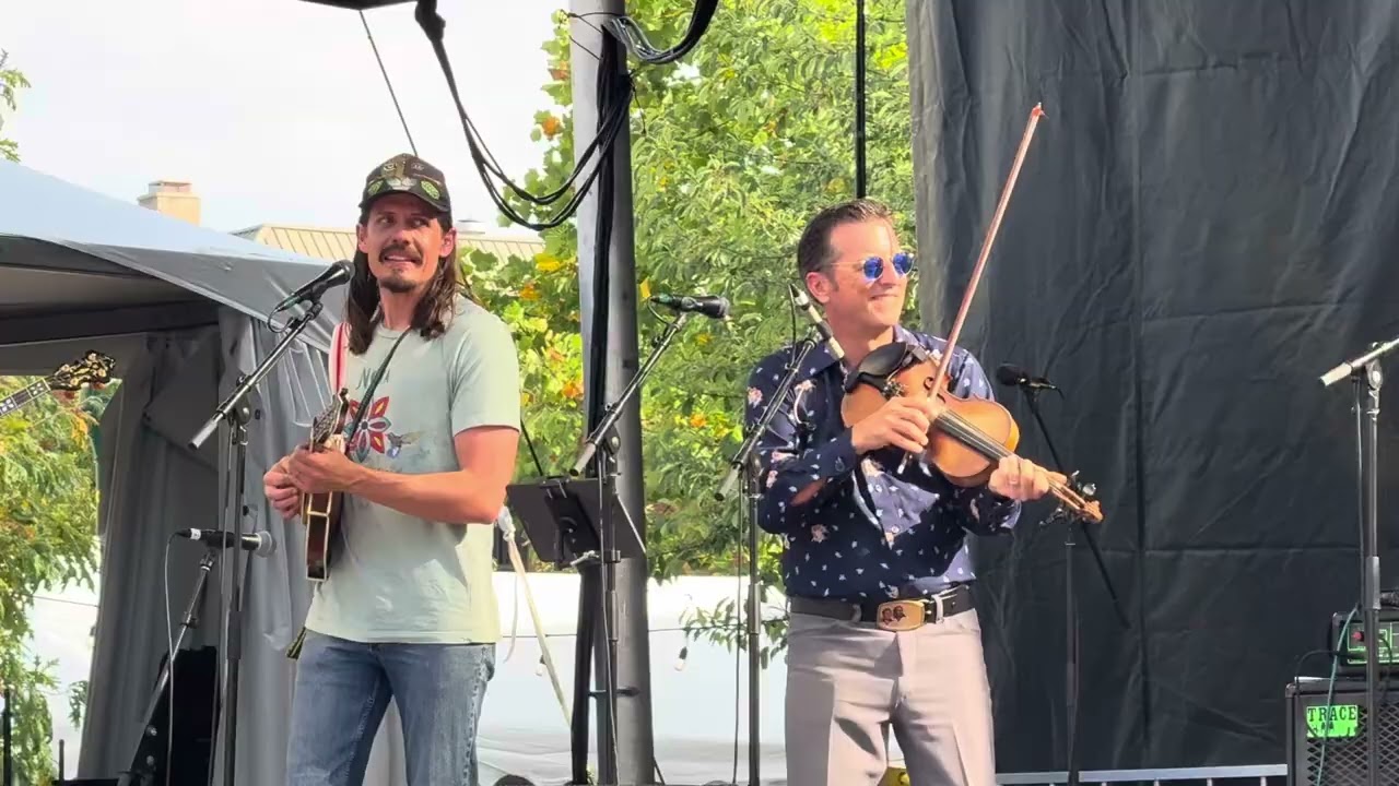West Dakota Rose- Jason Carter and Michael Cleveland IBMA 2025 Chattanooga 