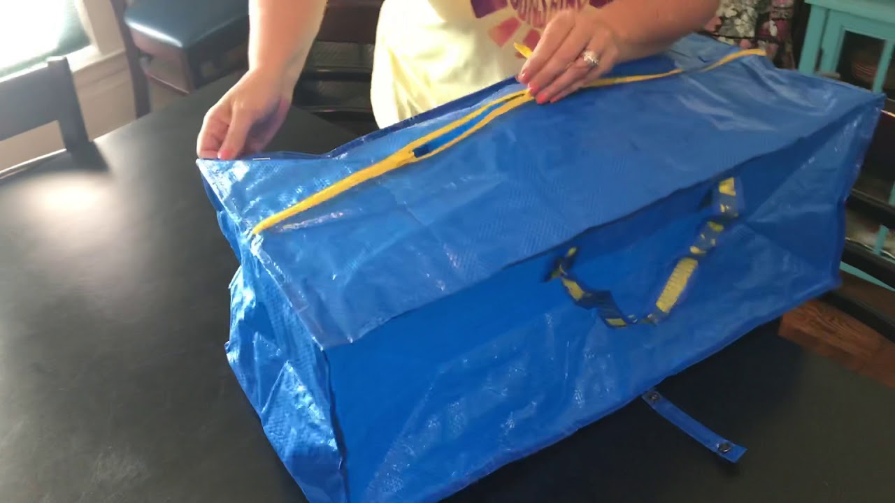 How to fold IKEA Frakta Bag #college #collegemovein #collegedormhaul