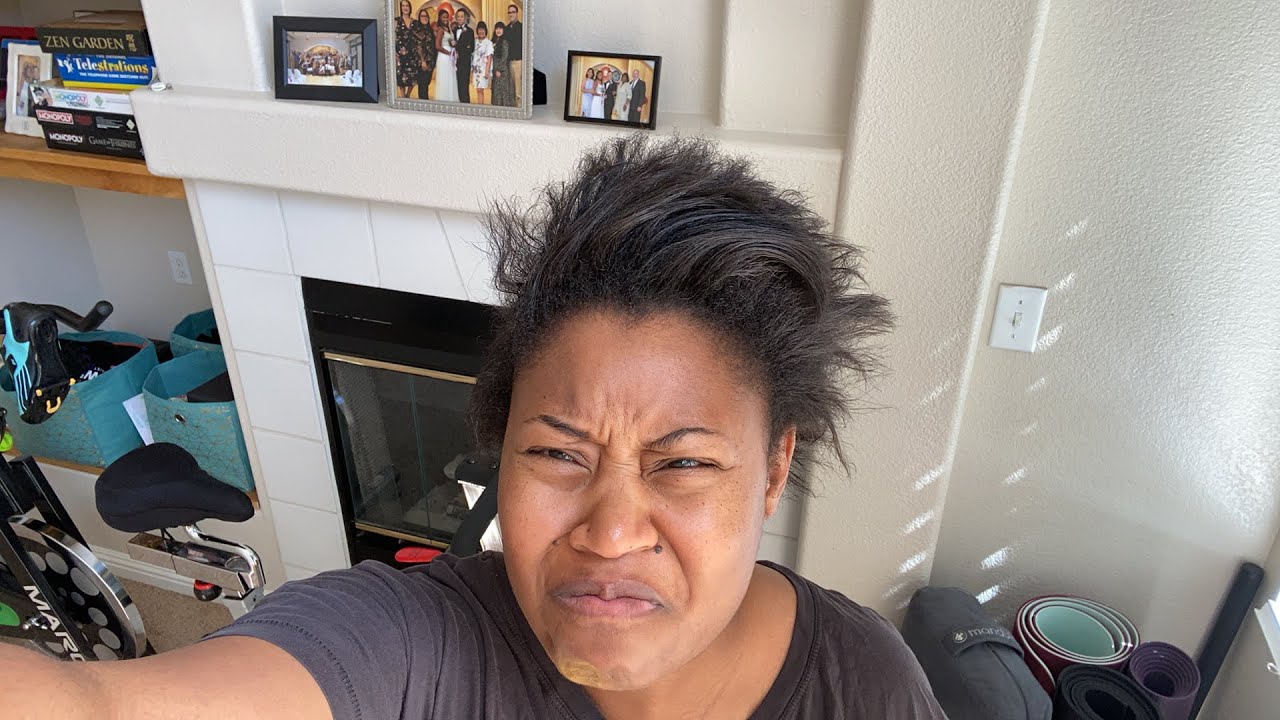 CAROL’S DAUGHTER HAIR PRODUCTS RUINED MY HAIR! I AM SO ANNOYED!!!!!! 😡