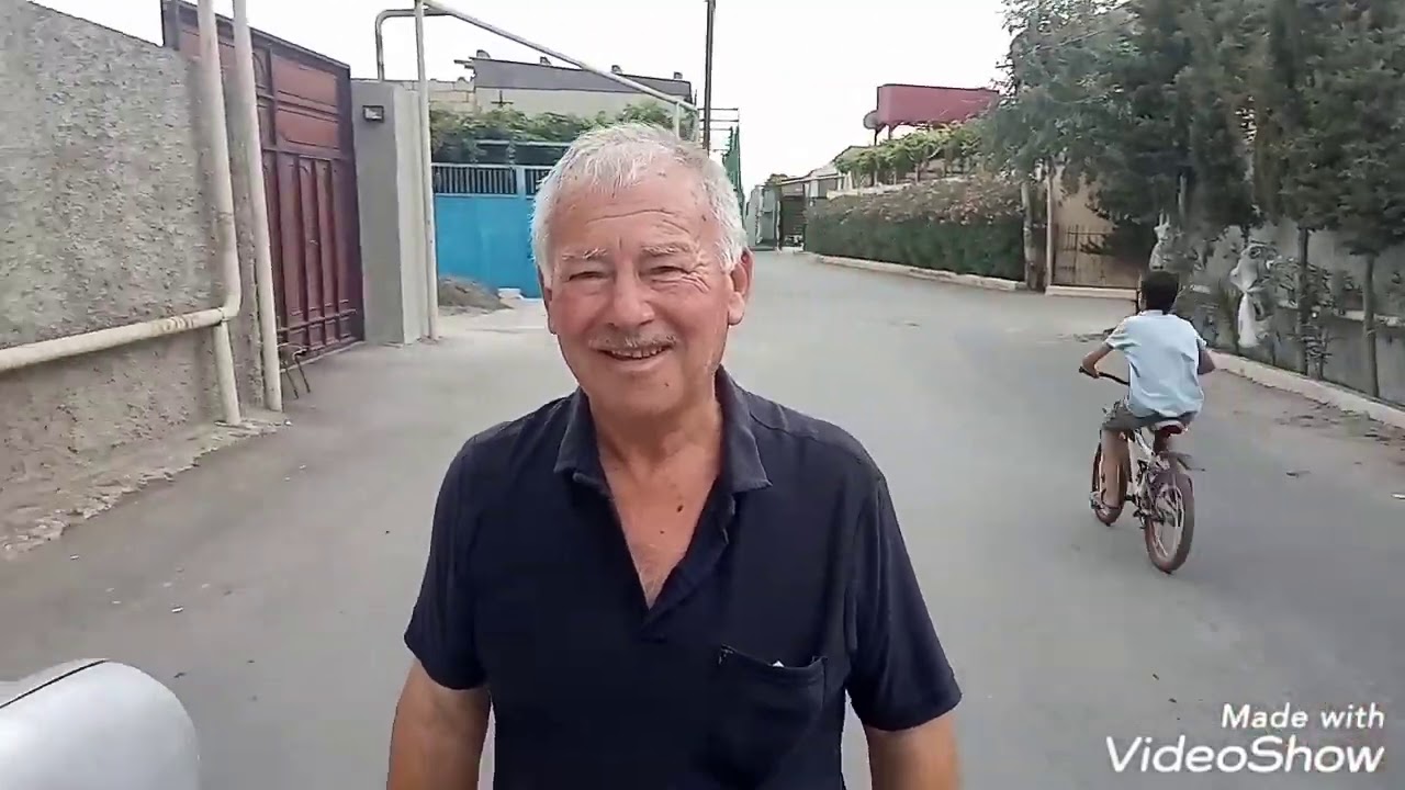 Novxani kendi nde, gezinti.