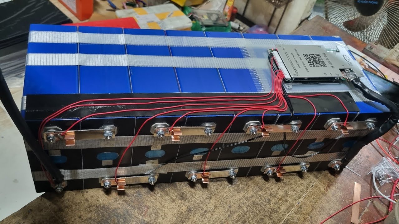 Bình pin 314a hệ 8s 24v dùng lưu trữ chạy xe ( sử dụng điều hòa đề nổ ) L/h 0979230945