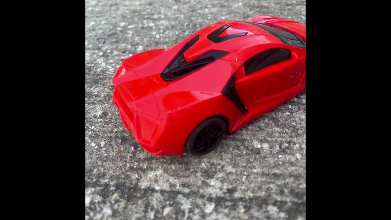 RC racer destruction